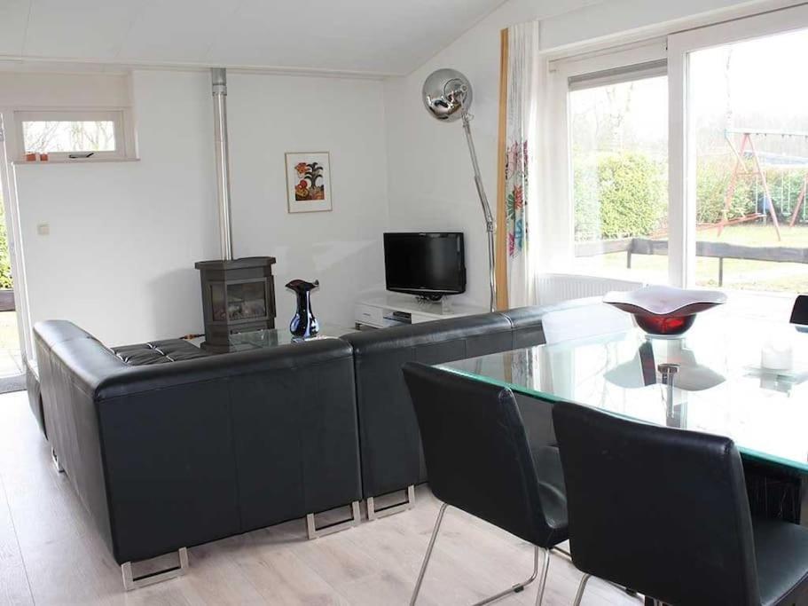 Saevis Tranquillus In Undis In De Ijsvogel Vila Diffelen Exterior foto